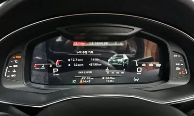Audi Q8 2021, 45199 км, за 45589.69 USD - фото 8