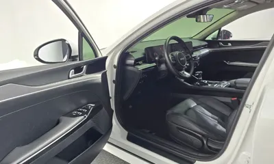 Kia K5 2024, 86327 км, за 11166.17 USD - фото 10