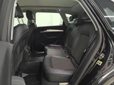 Audi Q5L 2019, 113000 км, за 17215.68 USD - фото 9