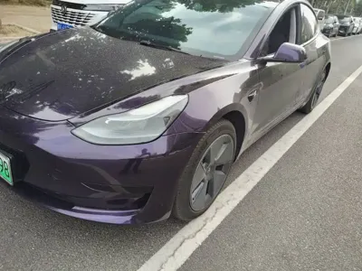 Tesla Model 3 · 2023 год