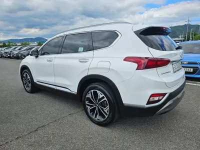 Hyundai Santafe 2020, 84899 км, за 14410.37 USD