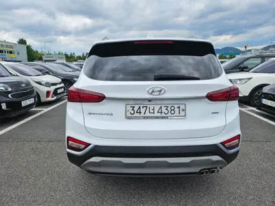 Hyundai Santafe 2020, 84899 км, за 14410.37 USD