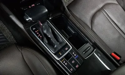 Kia K5 2020, 98425 км, за 9247.76 USD - фото 9