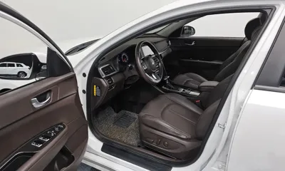 Kia K5 2020, 98425 км, за 9247.76 USD - фото 10