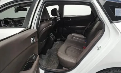 Kia K5 2020, 98425 км, за 9247.76 USD - фото 11