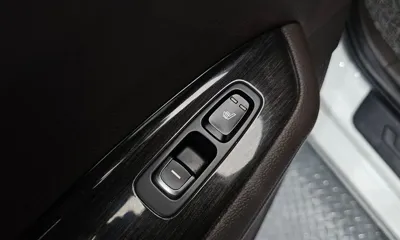 Kia K5 2020, 98425 км, за 9247.76 USD - фото 19