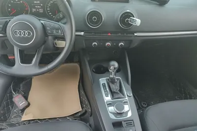 Audi A3 2019, 33300 км, за 11390 USD - фото 12
