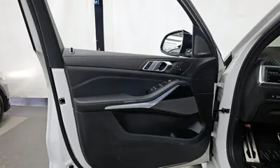 BMW X5 2024, 31285 км, за 68307.58 USD - фото 24