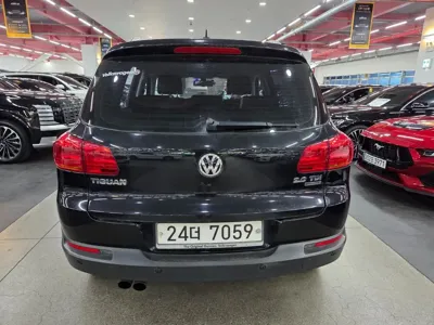Volkswagen Tiguan 2014, 121627 км, за 3872.92 USD
