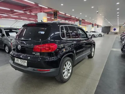 Volkswagen Tiguan 2014, 121627 км, за 3872.92 USD