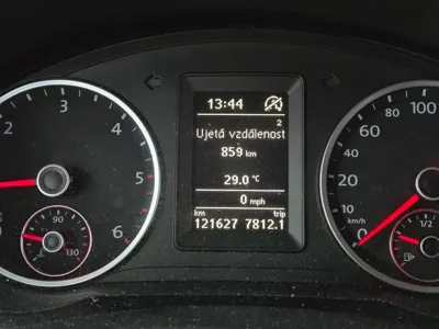 Volkswagen Tiguan 2014, 121627 км, за 3841.89 USD - фото 8
