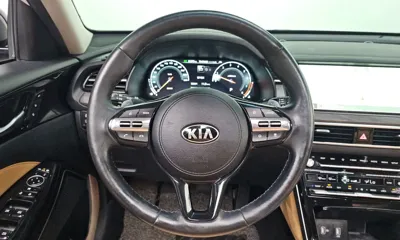 Kia K7 2020, 101033 км, за 12703.59 USD - фото 13