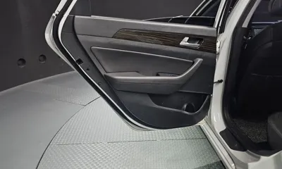 Hyundai Sonata 2016, 104305 км, за 12994.86 USD - фото 25