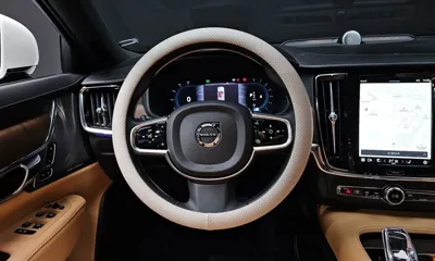 Volvo S90 2024, 17641 км, за 30341.11 USD - фото 13
