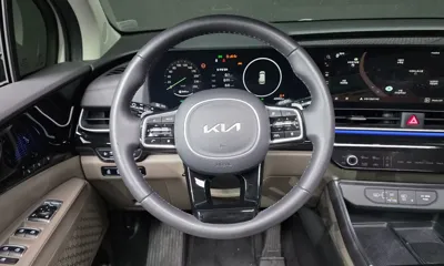Kia Canival 2024, 43562 км, за 26847.84 USD - фото 13