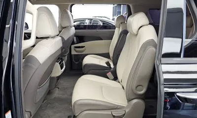 Kia Canival 2021, 135942 км, за 12552.89 USD - фото 12