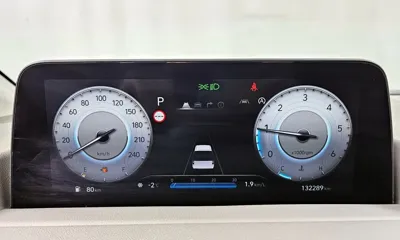 Hyundai Staria 2023, 132289 км, за 21803.76 USD - фото 8