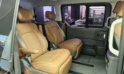 Hyundai Staria 2023, 132289 км, за 21803.76 USD - фото 12