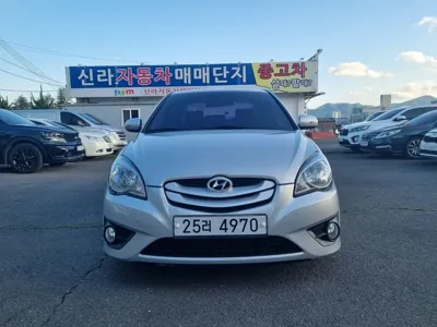 Hyundai Verna 2011, 108657 км, за 1943.7 USD