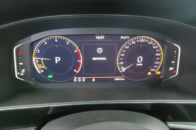 Volkswagen Passat 2022, 58800 км, за 18735 USD - фото 14