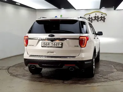Ford Explorer 2019, 79574 км, за 11311.18 USD - фото 4