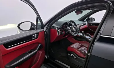 Porsche Cayenne 2019, 84177 км, за 39979.18 USD - фото 10