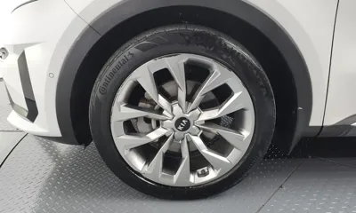 Kia Sorento 2021, 86147 км, за 17564.42 USD