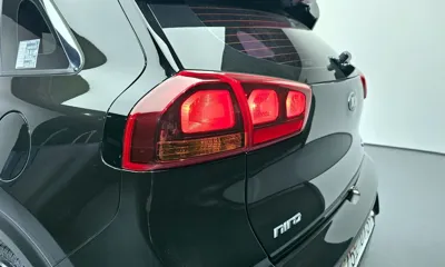 Kia Niro 2017, 128690 км, за 7090.82 USD - фото 23
