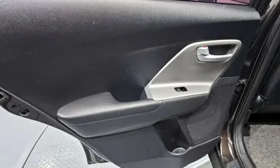 Kia Niro 2017, 128690 км, за 7090.82 USD - фото 25