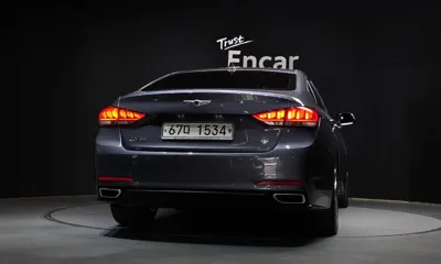 Hyundai Genesis 2016, 116396 км, за 8153.76 USD
