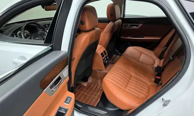 Jaguar XF 2018, 81278 км, за 8131.68 USD - фото 12
