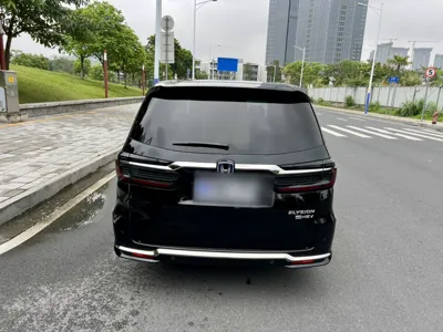 Honda Elysion 2022, 58500 км, за 28982 USD