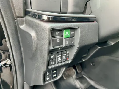 Honda Elysion 2022, 58500 км, за 28982 USD - фото 30