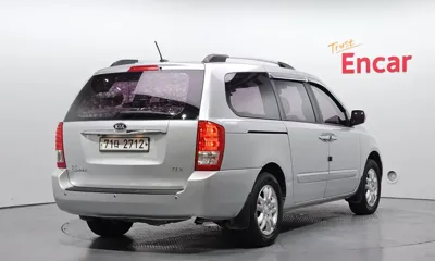 Kia Canival 2012, 239087 км, за 2081.71 USD