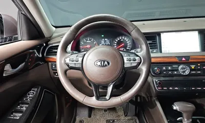Kia K7 2016, 75416 км, за 5863.2 USD - фото 13