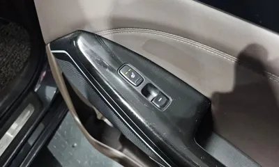 Kia K7 2016, 75416 км, за 5863.2 USD - фото 19