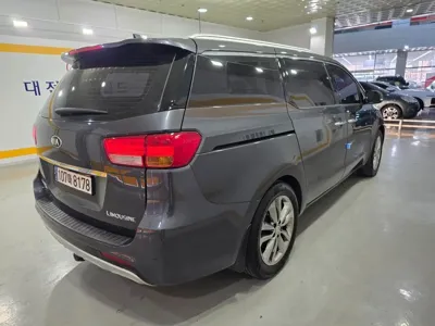 Kia Canival 2016, 149723 км, за 6607.2 USD
