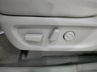 Kia Canival 2016, 149723 км, за 6607.2 USD - фото 8