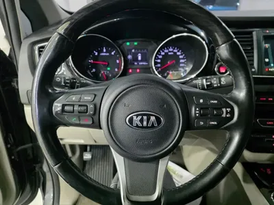 Kia Canival 2016, 149723 км, за 6607.2 USD - фото 10