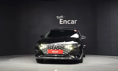 Hyundai Grandeur 2020, 65980 км, за 16482.09 USD