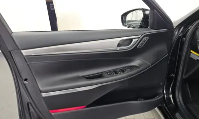Hyundai Grandeur 2020, 65980 км, за 16474.57 USD - фото 24