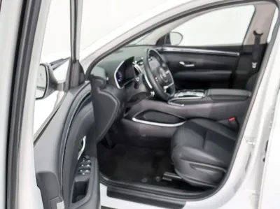 Hyundai Tucson 2023, 109864 км, за 8931.6 USD - фото 9