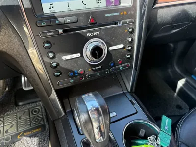 Ford Explorer 2018, 92483 км, за 10371.54 USD - фото 8