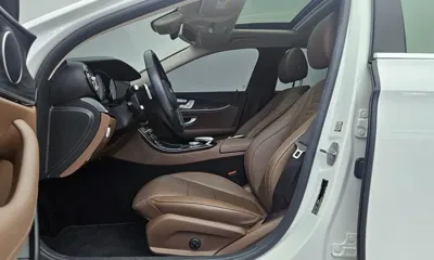 Mercedes-Benz E-Class 2018, 96935 км, за 12307.09 USD - фото 10