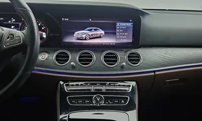Mercedes-Benz E-Class 2018, 96935 км, за 12307.09 USD - фото 16