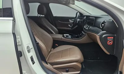 Mercedes-Benz E-Class 2018, 96935 км, за 12307.09 USD - фото 19