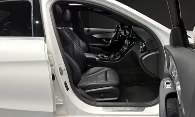 Mercedes-Benz C-Class 2018, 67022 км, за 13522.38 USD - фото 11
