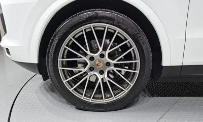 Porsche Cayenne 2022, 47768 км, за 64750.57 USD