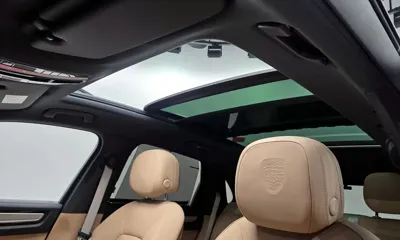 Porsche Cayenne 2022, 47768 км, за 64750.57 USD - фото 18