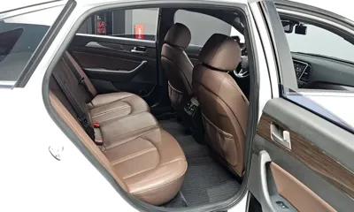 Hyundai Sonata 2018, 52993 км, за 9999.99 USD - фото 12